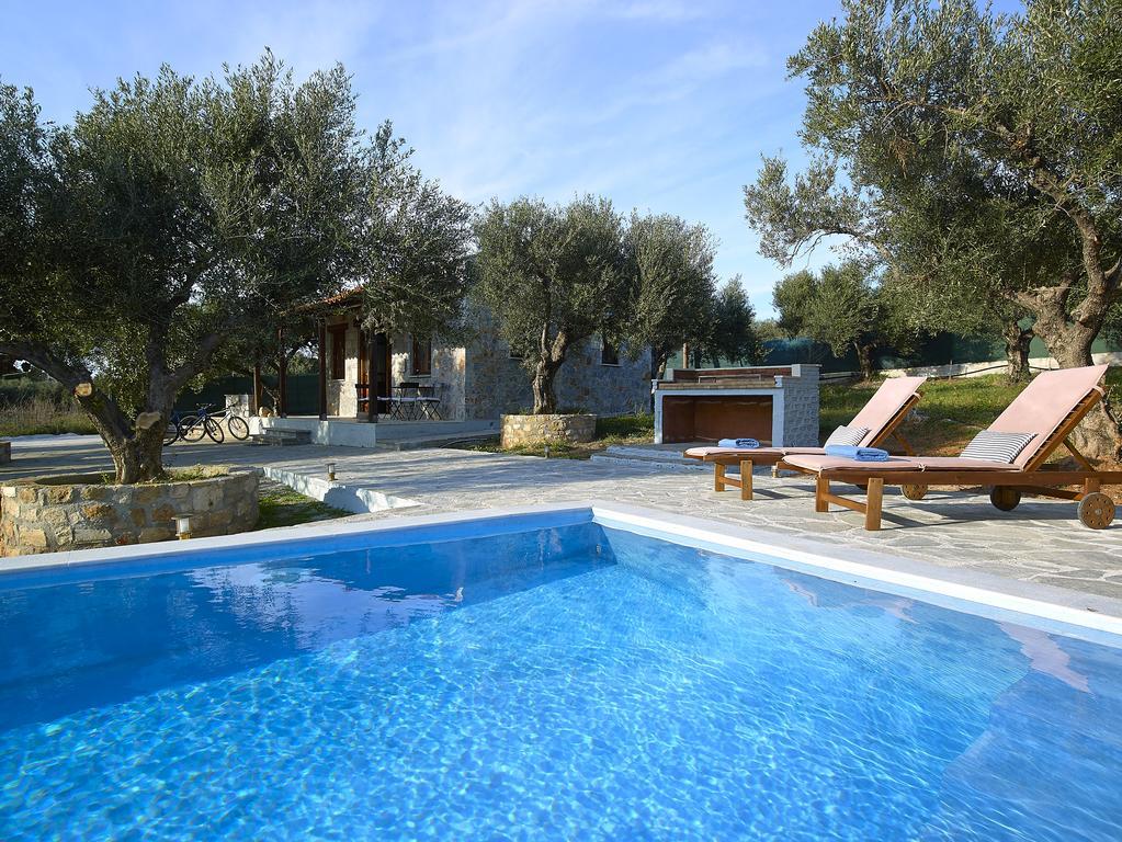 Fortino Villas Livadi  Exterior photo