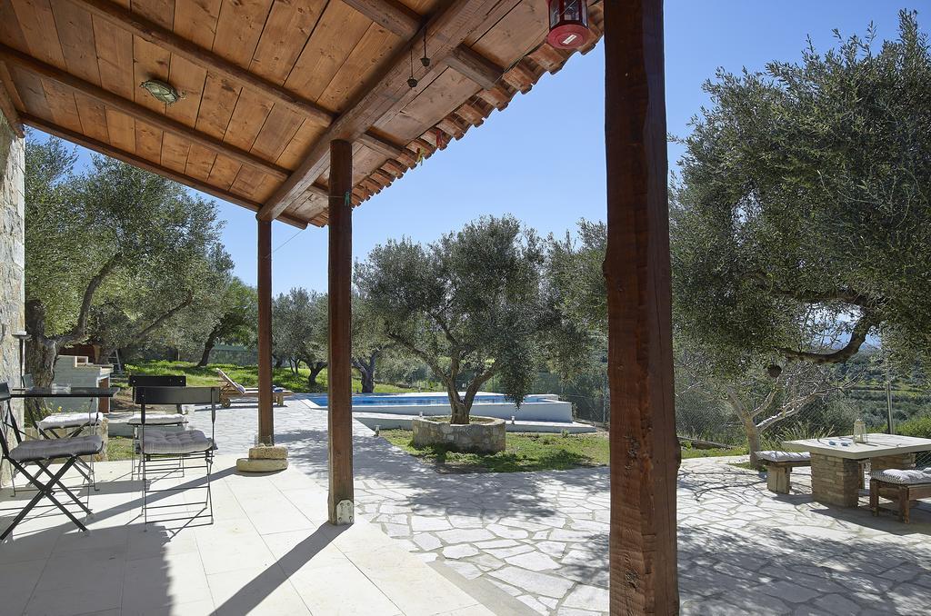 Fortino Villas Livadi  Exterior photo